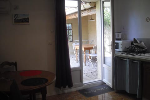 Lou mas li Pitchoun "Le Prunier " Apartment in Gordes