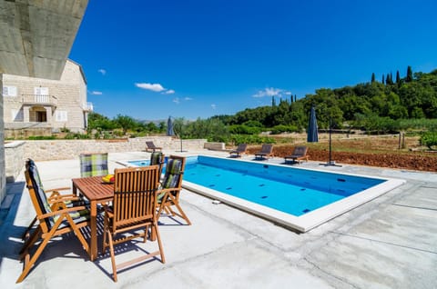 Villa Matanovi Dvori Chalet in Dubrovnik-Neretva County