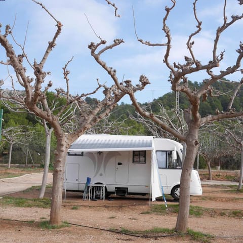 Camping Azahar Campingplatz /
Wohnmobil-Resort in Benicàssim