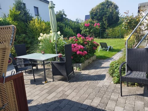Patio, Garden, Garden view