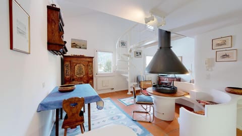 Polaschin D7 Apartment in Samedan