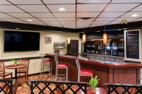 Quality Inn and Suites Montreal East Hôtel in Laval