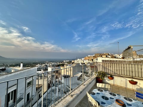 Patio, Natural landscape, View (from property/room), Balcony/Terrace, City view, Sea view