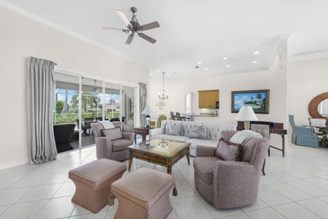 855 Banyan Court House in Marco Island