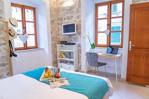 La Dolce Vita Apartments Condo in Kotor