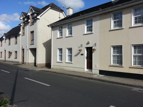 Property building, Street view