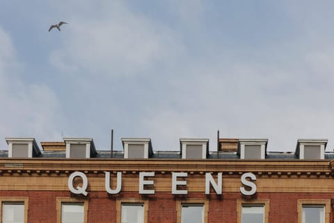 The Queens Hotel Hotel in Portsmouth