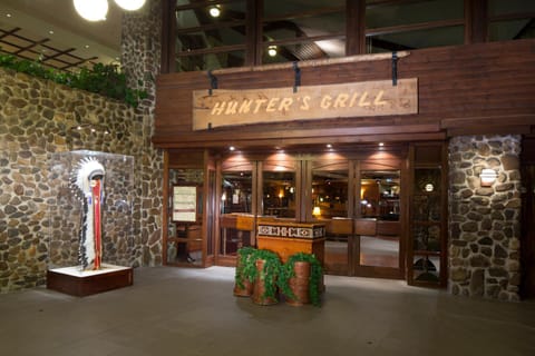 Disney Sequoia Lodge Hotel in Chessy