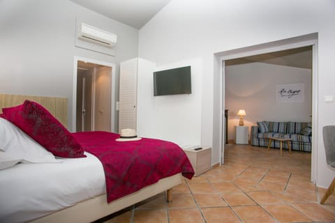Le Relais Des Trois Mas Hotel in Collioure