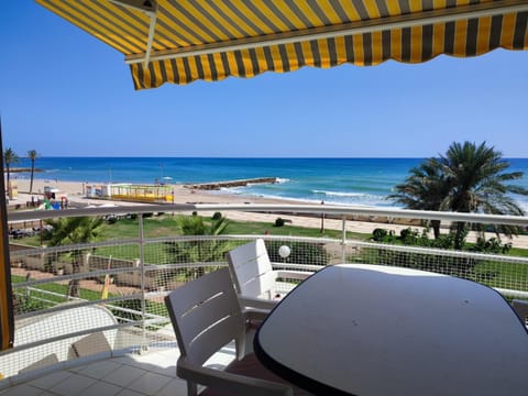 View (from property/room), Balcony/Terrace, Beach, Sea view