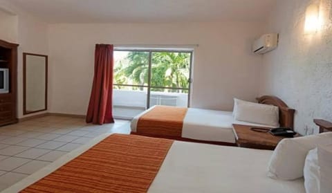 Vista Playa de Oro Manzanillo Resort in Manzanillo