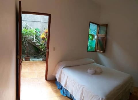 Casa Romano Hostel Bed and Breakfast in San Juan del Sur