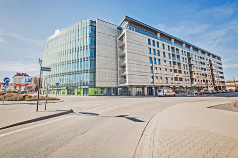 Good Time Apartments - Bóżnicza 1 i Małe Garbary 8 Condominio in Poznan