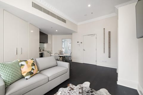 Orange Stay Apartments Potts Point Condo in Sydney