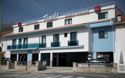 Property building, Facade/entrance, City view