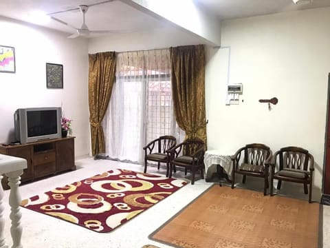 Nirwana Homestay Klebang Vacation rental in Malacca