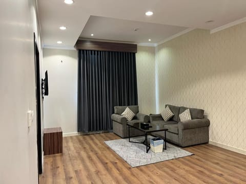 هوليداي بلس قرطبة - Holiday Plus Qurtubah Apartment hotel in Riyadh