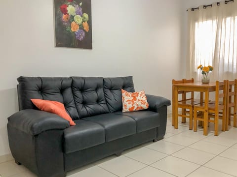 Apartamento Erica Itaguá proximo da Praia Grande Condominio in Ubatuba