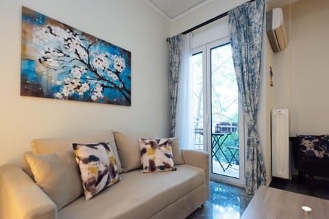 Blue Ark Athens Apartment in Kallithea