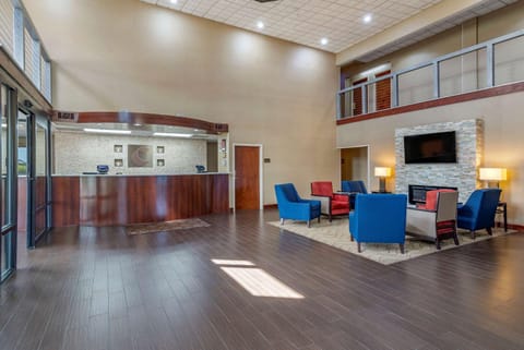 Comfort Suites near Robins Air Force Base Hotel in Warner Robins