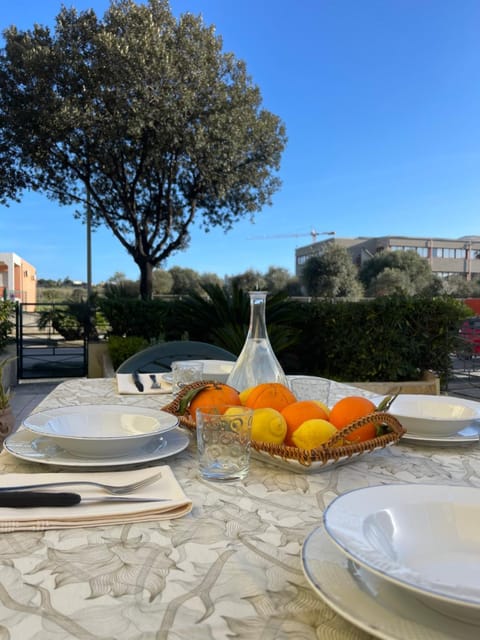 Patio, Garden, Balcony/Terrace, Dining area