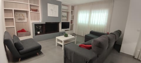 Communal lounge/ TV room, Living room