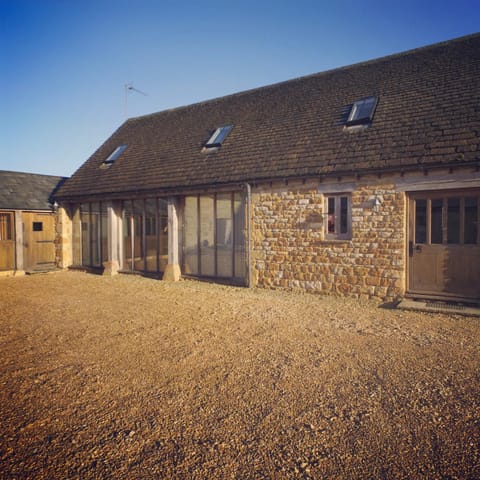 Facade/entrance, On site