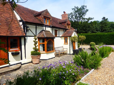 Facade/entrance, Garden view