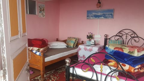 Vajra Kunj Homestay house in Darjeeling