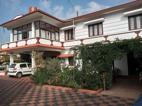 Sabaoth Stays, Vacation rental in Madikeri