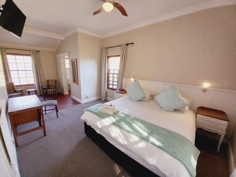 137 High Street Guest House Bed and Breakfast in Eastern Cape