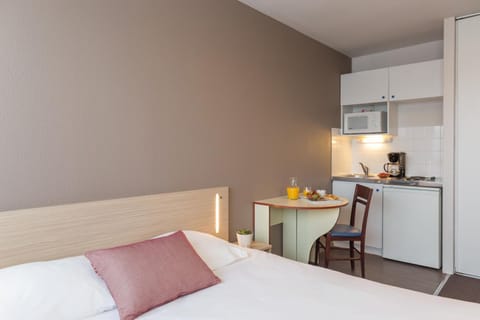 Appart'City Classic La Rochelle Centre Appartement-Hotel in La Rochelle
