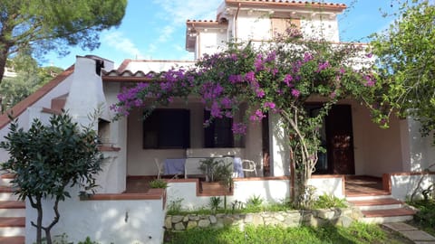 B&B Vacanza Facile Bed and Breakfast in Costa Rei