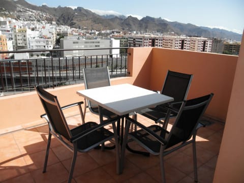 Dúplex céntrico, hasta 6 personas. Apartment in Santa Cruz de Tenerife