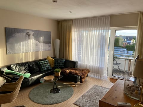 Living room, Photo of the whole room