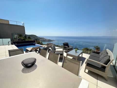 View (from property/room), Balcony/Terrace, Sea view