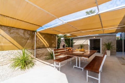 Patio, Day, View (from property/room), Balcony/Terrace, Seating area