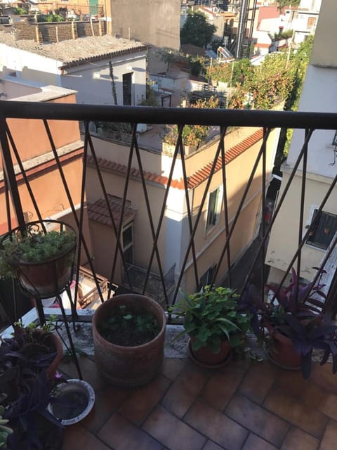 Patio, View (from property/room), Balcony/Terrace