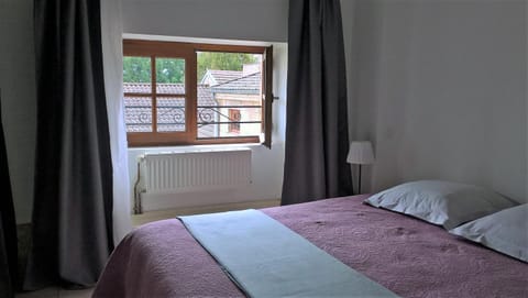 Bedroom, Inner courtyard view