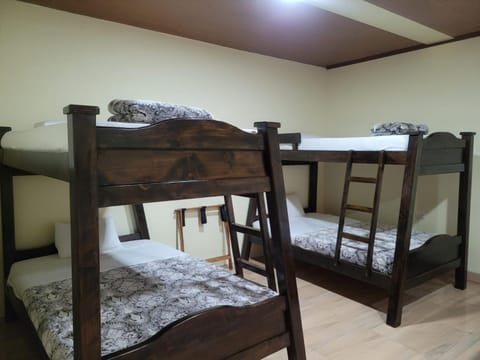 Find Land & a Rest Bed and Breakfast in Quindio, Colombia