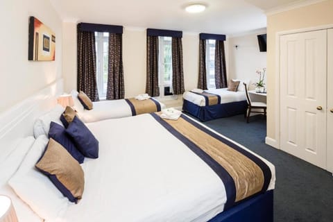 Kingsland Hotel Bed and Breakfast in Edgware