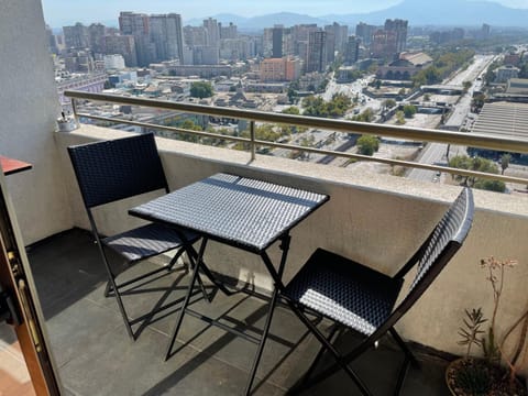 Acogedor Depto excelente vista, A/C Apartment in Recoleta