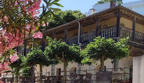 Le Clos des Sept Palmiers Hôtel in Cavalaire-sur-Mer