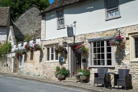 The Castle Inn Hotel in Castle Combe