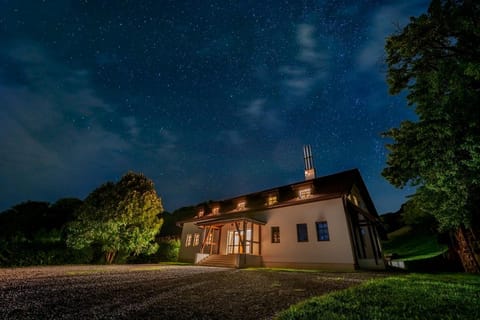 Conacul Gaal Kuria Bed and Breakfast in Brașov County