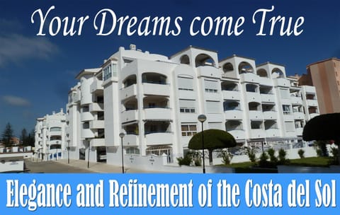 Property building, Facade/entrance, Day, Logo/Certificate/Sign, On site