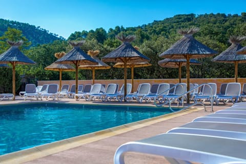 Camping La Pinède Campground/
RV Resort in Gréoux-les-Bains