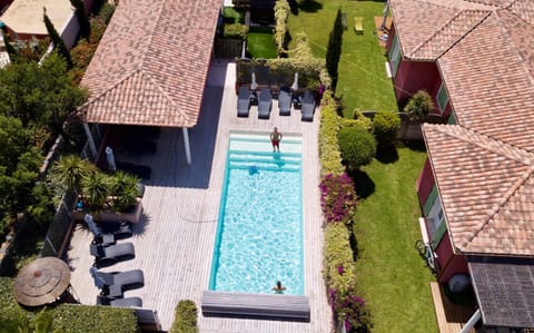 Day, Bird's eye view, Pool view, Swimming pool, sunbed