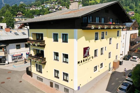 Magali's, Bed & Breakfast - former Pension Andrea Chambre d’hôte in Zell am See