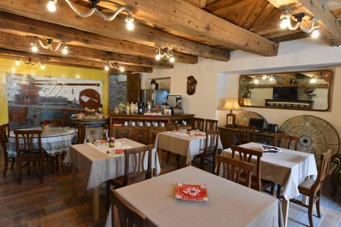 Vecchio Mulino Guest House Alojamiento y desayuno in Aosta
